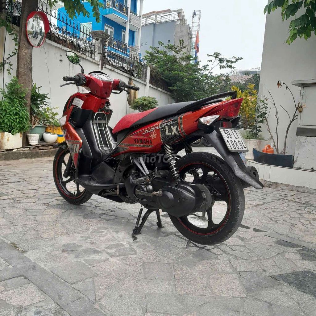 Yamaha Nouvo LX Đỏ đen. Mua bán Xe máy tại Quận 7 Tp Hồ Chí Minh được đăng bởi trình minh sơn hình 4