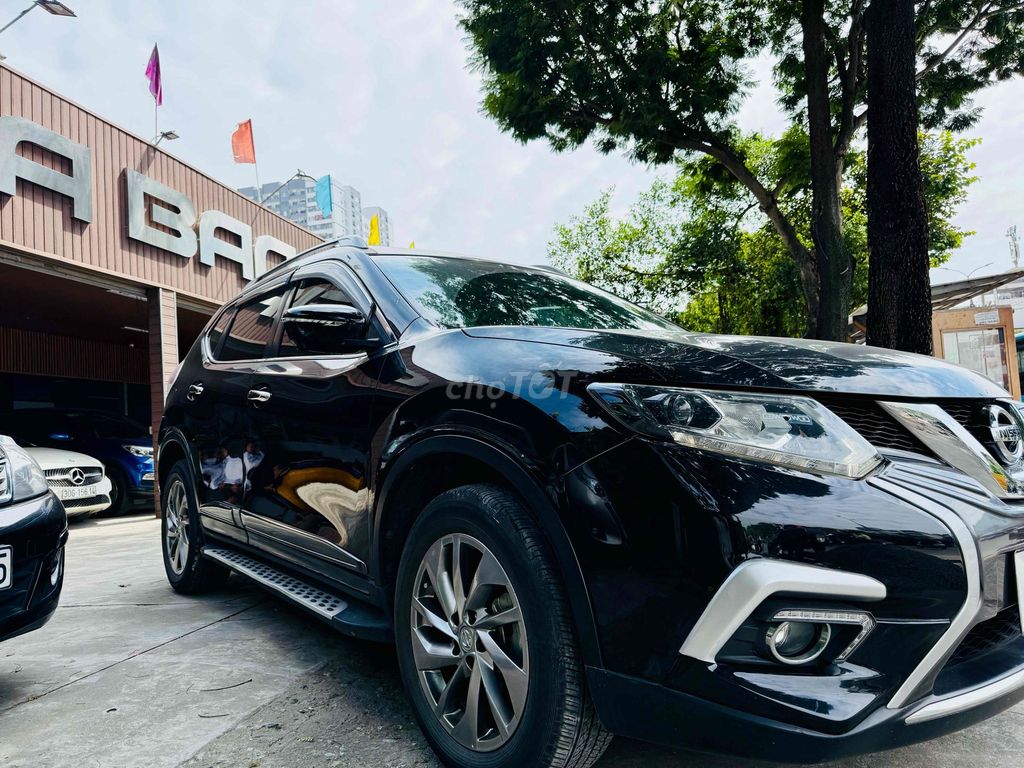 Nissan X-trail 2.5 Awd Premium. Mua bán Ô tô tại Quận Hoàng Mai Hà Nội được đăng bởi Phạm quang đồng hình 4