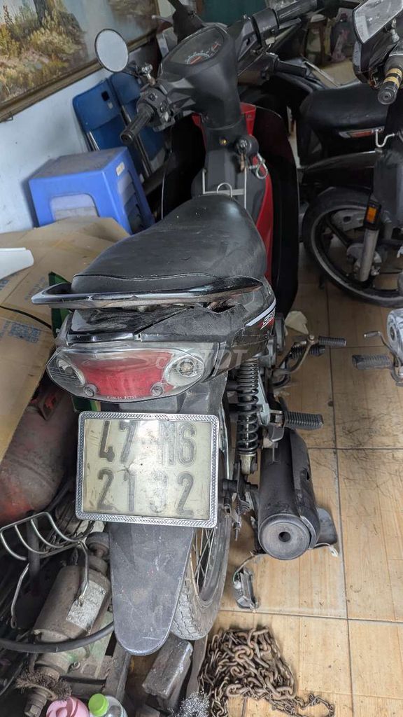 Xe sirius màu đỏ đen. Mua bán Xe máy tại Quận Thanh Khê Đà Nẵng được đăng bởi truongbui hình 2