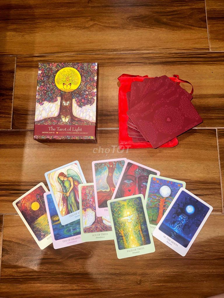 Bán bài TAROT