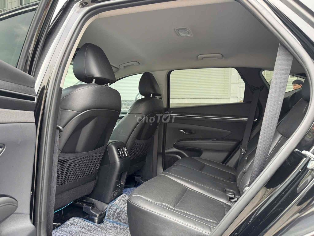 Hyundai Tucson 2023 2.0 xăng đặc biệt 35000 km. Mua bán Ô tô tại Quận Ngũ Hành Sơn Đà Nẵng được đăng bởi thanh thanh hình 4