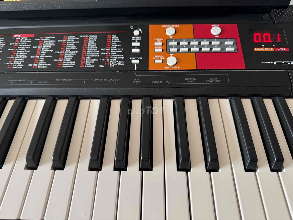 Organ Yamaha PSR F51