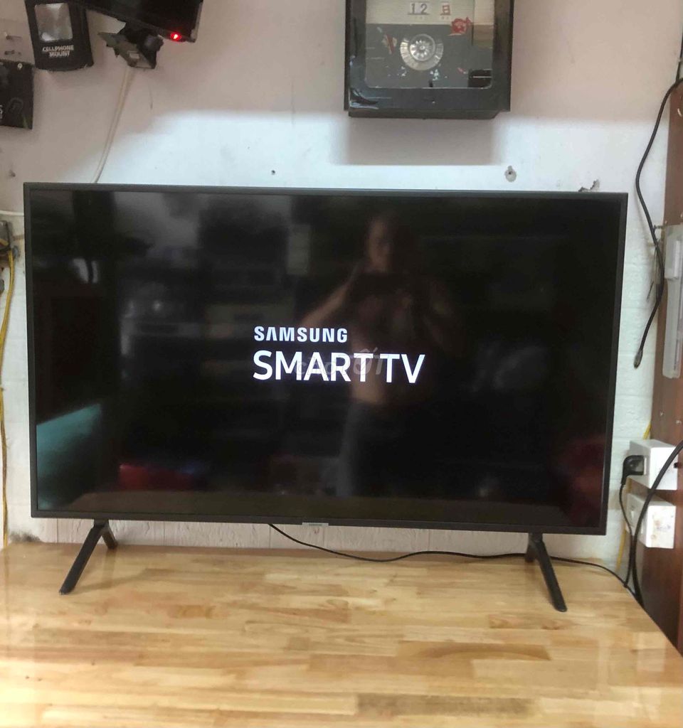 Smart tivi SAMSUNG . 43inhc. Mua bán Tivi, Âm thanh tại Huyện Đông Hưng Thái Bình được đăng bởi Huy Nguyễn hình 1