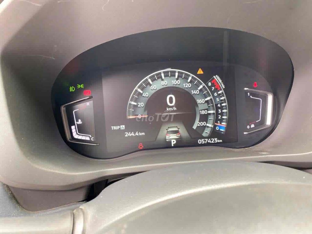 Mitsubishi Xpander Cross 2024 trắng - 57000 km. Mua bán Ô tô tại Quận 7 Tp Hồ Chí Minh được đăng bởi A Hoàng hình 4