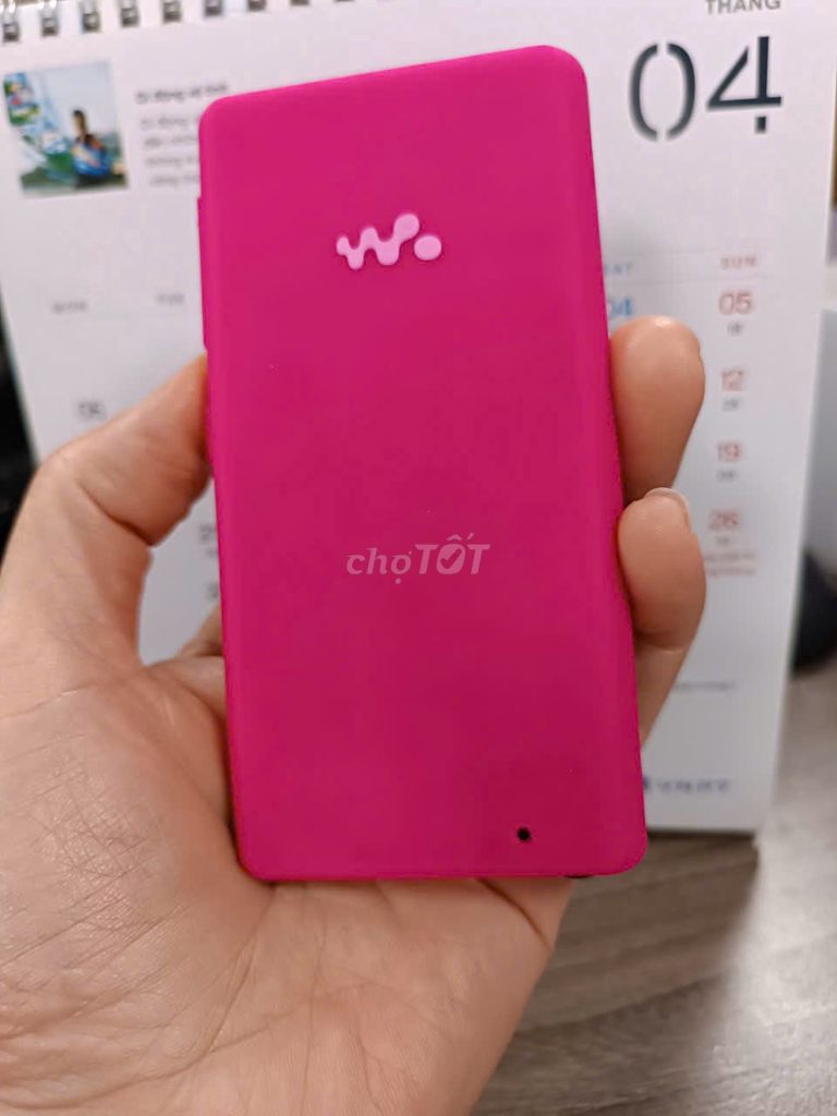 Máy nghe nhạc Sony Walkman Hồng. Mua bán Tivi, Âm thanh tại Quận Cầu Giấy Hà Nội được đăng bởi Huong nguyen thanh hình 1