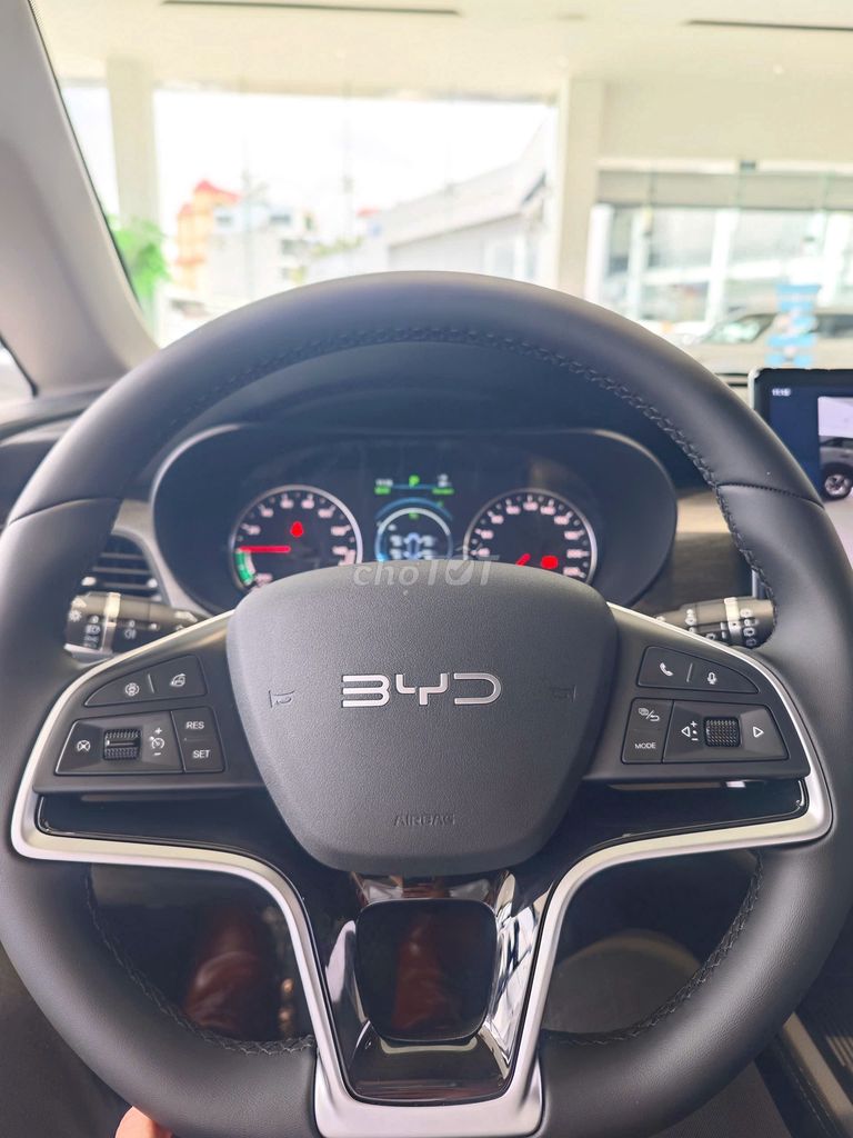 BYD M6 ( CỰC PHẨM TRONG PHÂN KHÚC 7XX). Mua bán Ô tô tại Quận 12 Tp Hồ Chí Minh được đăng bởi Quốc Bình B.Y.D hình 13