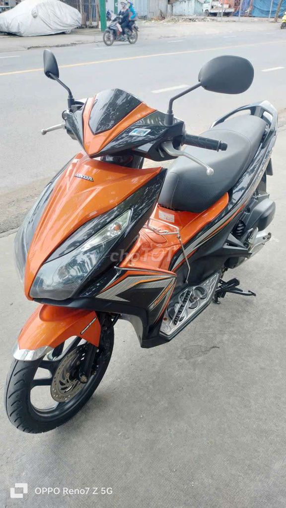 Ab125 xe đẹp máy zin êm bs72 có góp.. Mua bán Xe máy tại Thành phố Dĩ An Bình Dương được đăng bởi xe máy hồng phát dĩ An Bình Dương  hình 1