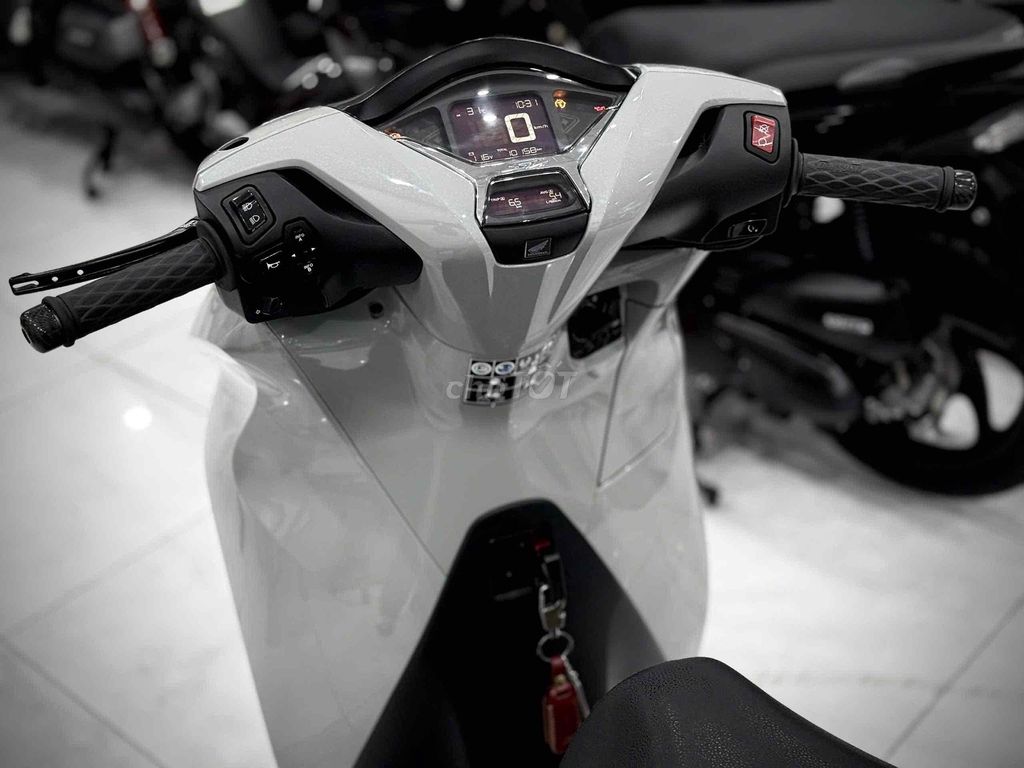 Sh350i 2022 Máy Thái dọn Kiểng chính chủ ký 🔥🔥. Mua bán Xe máy tại Thị xã Phú Mỹ Bà Rịa - Vũng Tàu được đăng bởi Cửa Hàng Xe Máy Phú Mỹ hình 14