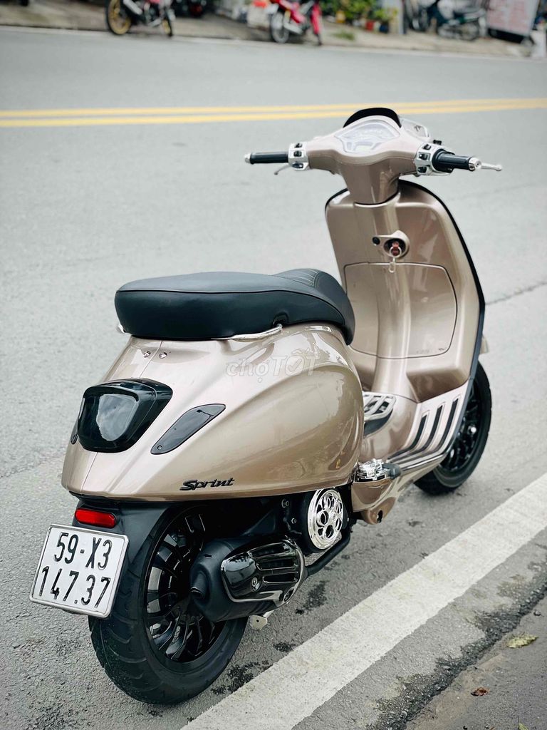 Vespa 2016 iget bstp chính chủ. Mua bán Xe máy tại Huyện Hóc Môn Tp Hồ Chí Minh được đăng bởi Hoài Việt hình 2