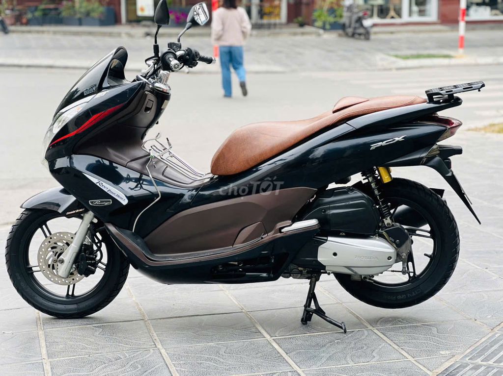 HONDA PCX 125FI NHẬP KHẨU NGUYÊN CHIẾC. Mua bán Xe máy tại Quận Cầu Giấy Hà Nội được đăng bởi A Nam hình 2