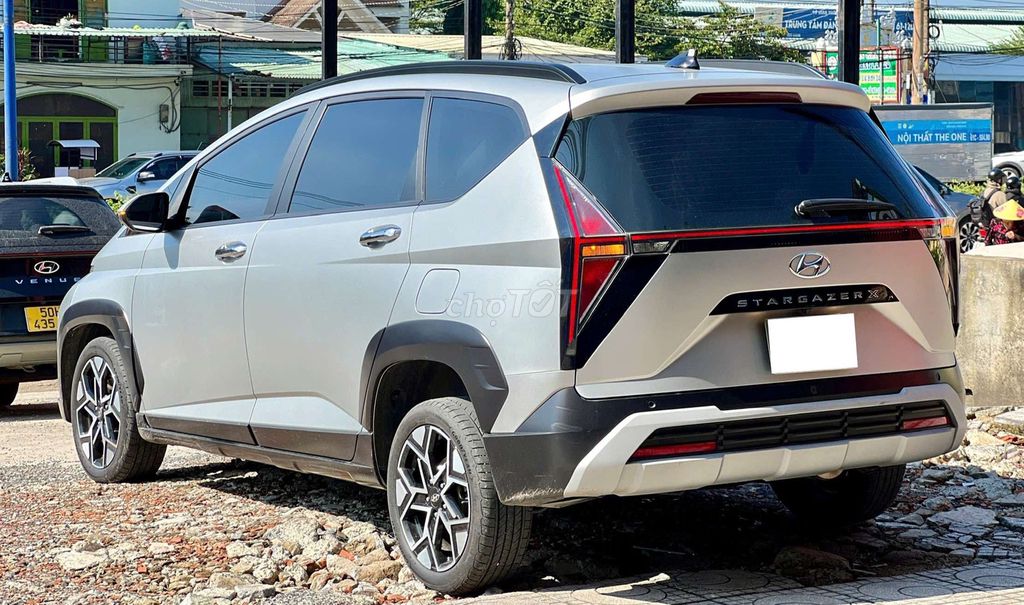 xe 2024 X - 23000 km. Mua bán Ô tô tại Quận Bình Thạnh Tp Hồ Chí Minh được đăng bởi Quốc việt  hình 4