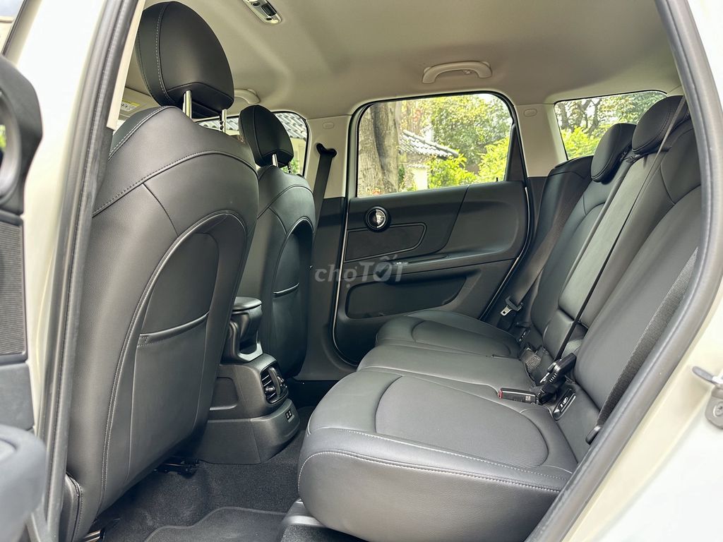 MINI Countryman 2021 - 22000 km. Mua bán Ô tô tại Quận Tân Phú Tp Hồ Chí Minh được đăng bởi Phước Nguyễn hình 11