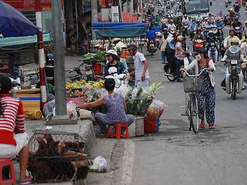 CHỔ BÁN BUỔI CHIỀU KHU PHỐ ẨM THỰC