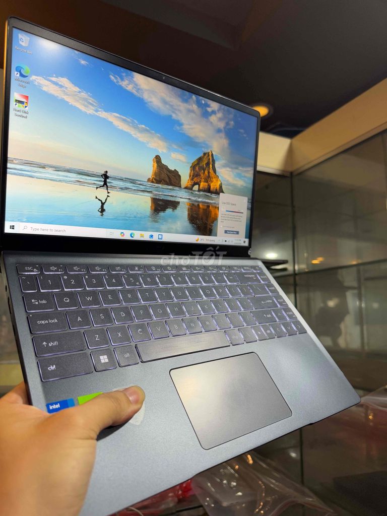 Laptop MSI Modern 14 i5 14 inch 8GB/512GB Mx450. Mua bán Laptop tại Quận Gò Vấp Tp Hồ Chí Minh được đăng bởi Thanh lí cầm đồ hình 1