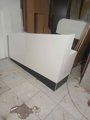 bàn lễ tân công ty dài 1m6 sang trọng. Mua bán Bàn ghế tại Quận Tân Bình Tp Hồ Chí Minh được đăng bởi TỦ KỆ TRƯNG BÀY