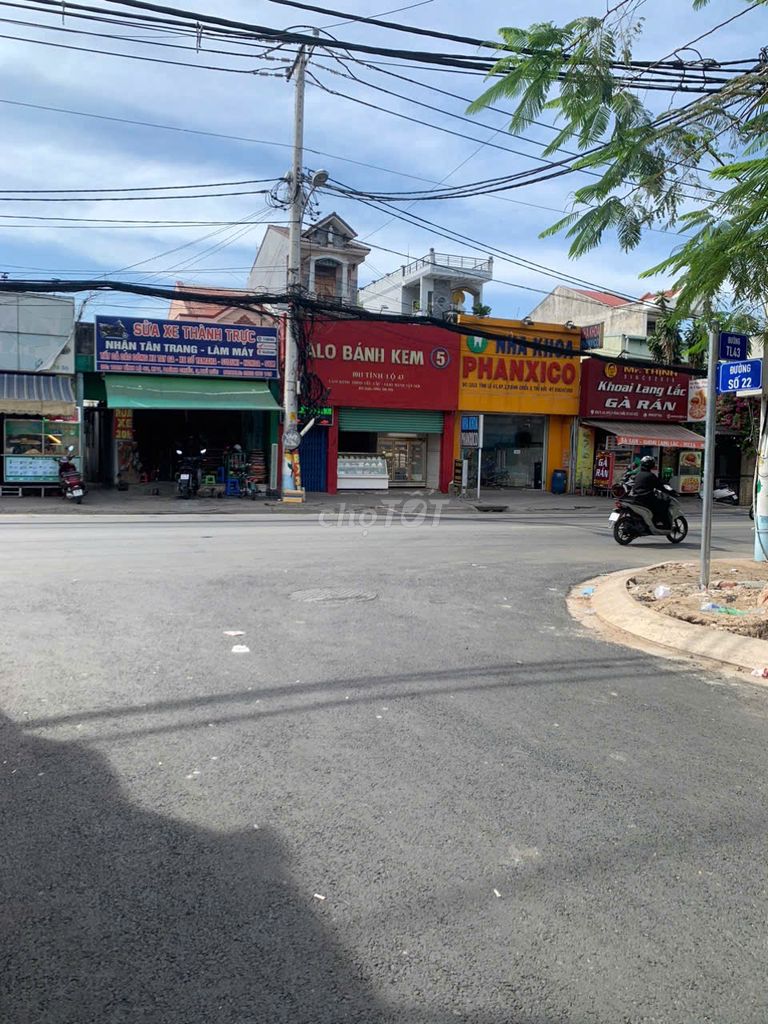 Bán nhà mặt tiền đường 22, tỉnh lộ 43 phường Bình chiểu- TP HCM.. Mua bán nhà ở tại Thành phố Thủ Đức Tp Hồ Chí Minh được đăng bởi Hoàng Sơn Hà hình 5