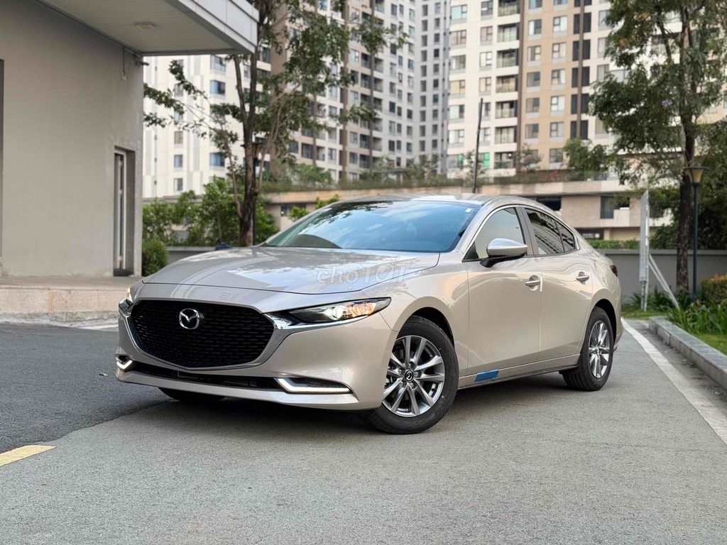 MAZDA 3 E5 MỚI XE SẴN GIAO NGAY HỖ TRỢ VAY 90%