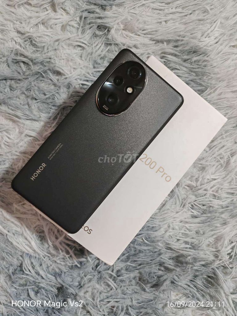 Honor 200 pro đẹp keng fullbox sạc 20l còn bh dài