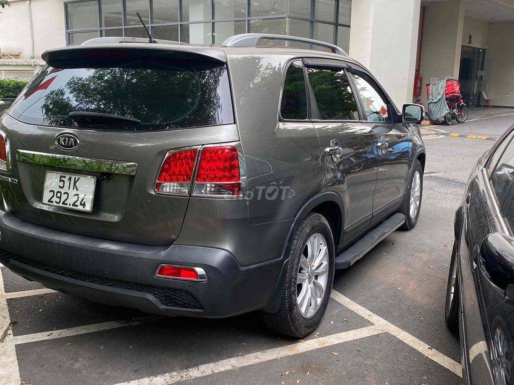 Kia Sorento 2010 - 64000 km. Mua bán Ô tô tại Thành phố Dĩ An Bình Dương được đăng bởi Trung tâm xe qua sử dụng Di An Ford hình 10