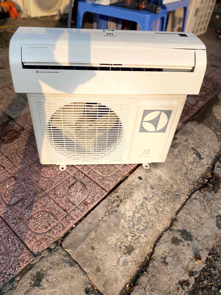 Máy lạnh Electrolux 1hp Trắng. Mua bán Máy lạnh, điều hoà tại Thành phố Mỹ Tho Tiền Giang được đăng bởi hậu hình 1