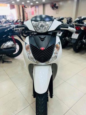 SH125 MẪU Ý 2011 SM 501 BSTP - ZIN  GÓP BAO NỢ XẤU. Mua bán Xe máy tại Quận 8 Tp Hồ Chí Minh được đăng bởi XE MÁY NGUYỄN MINH SƠN