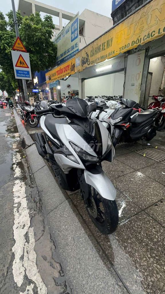 Yamaha NVX 155 ABS 2018 Серебристый