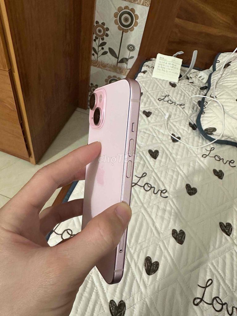 Apple iPhone 15 128GB Hồng. Mua bán Điện thoại tại Thành phố Bắc Ninh Bắc Ninh được đăng bởi Van Doan hình 1