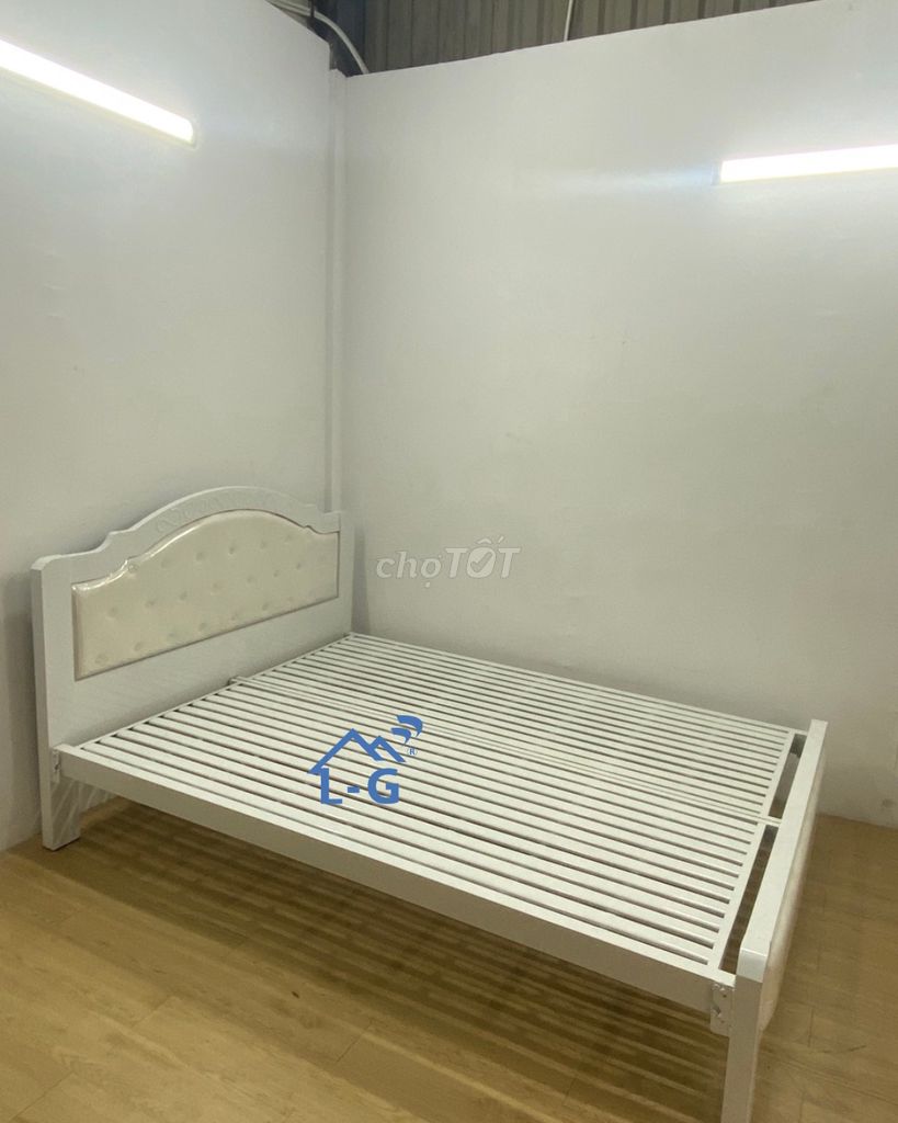 Giường sắt Giường sắt Giường sắt Giường sắt Giường. Mua bán Giường, chăn ga gối nệm tại Quận Gò Vấp Tp Hồ Chí Minh được đăng bởi Lâm Gia Home hình 1