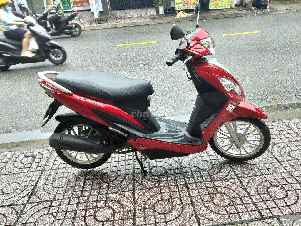 Tay ga kimco 50cc bstp chính chủ bao chứng giấy. Mua bán Xe máy tại Quận 12 Tp Hồ Chí Minh được đăng bởi Tien Dinh hình 3