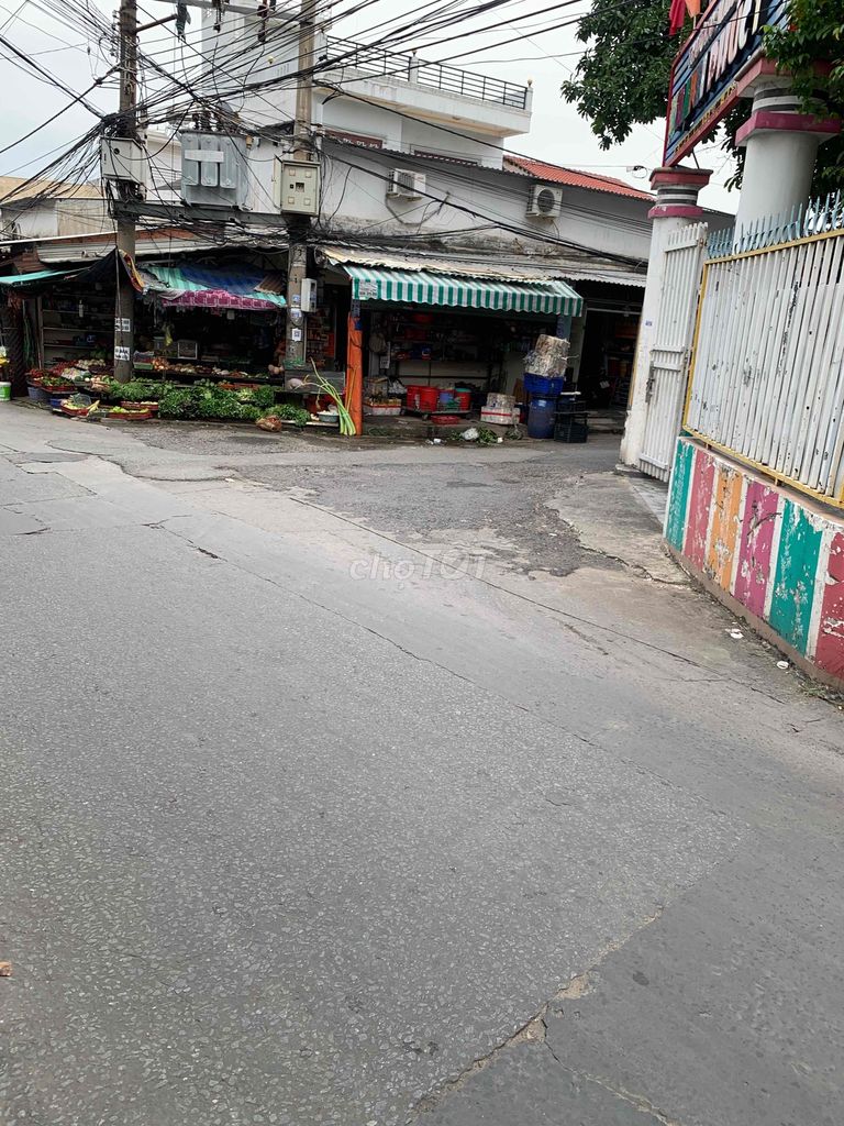 MTKD Dĩ An - Bình Dương, Ngay Quốc Lộ 1A. 91m2 . Chỉ 5 tỷ 1. Bớt Lộc. Mua bán Văn phòng, Mặt bằng kinh doanh tại Thành phố Dĩ An Bình Dương được đăng bởi Phạm Ý hình 5