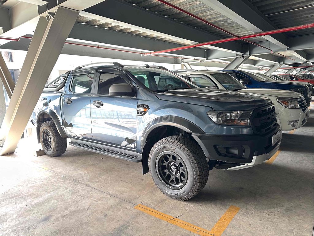 Ford Ranger XLS MT 2017, bảo hành 2025, vay 70%