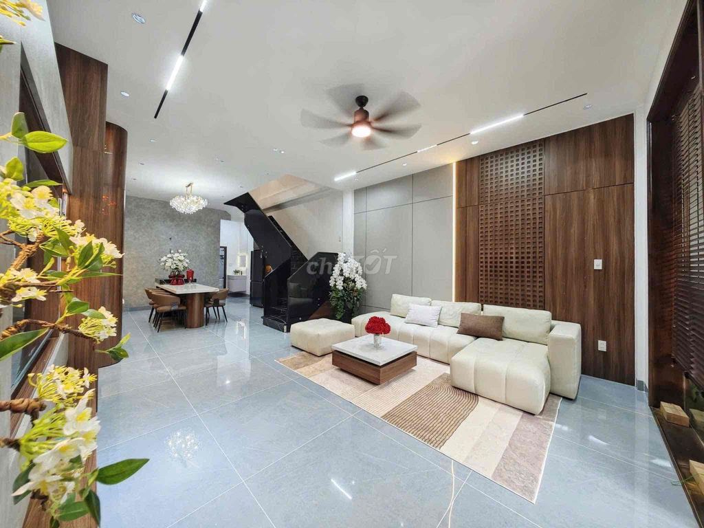 Новый дом с четырьмя спальнями на Thanh Lương — фото 11
