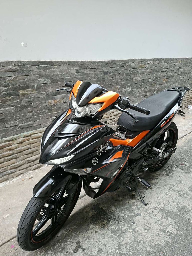 Yamaha Exciter 2019, черно-оранжевый, 130 474 км
