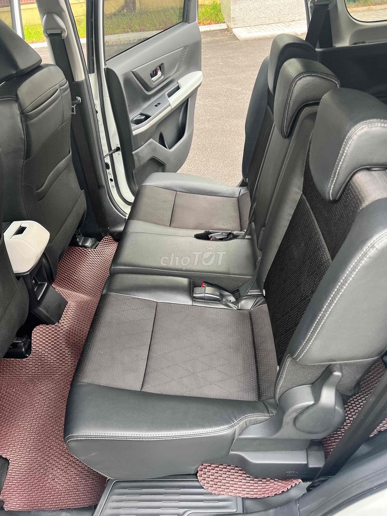 Toyota 1116 2023 Cross Top 1.5 CVT - 34000 km. Mua bán Ô tô tại Huyện Hoài Đức Hà Nội được đăng bởi Trần Khương hình 13