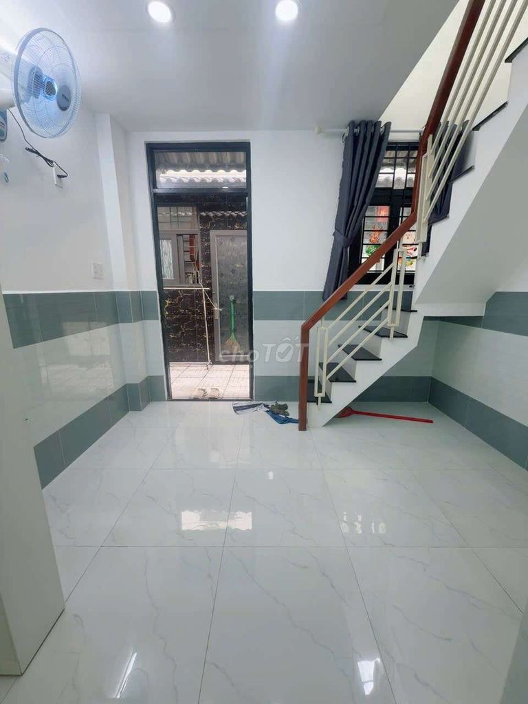 BÁN NHÀ chợ HIỆP THÀNH, 1TRỆT 1 LẦU. ĐẤT THỔ CƯ. BAO QUY HOẠCH