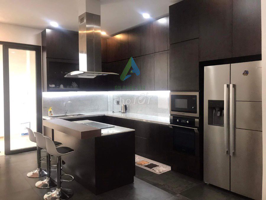 Rent · 5 bd · 250 м² · Quận Ngũ Hành Sơn, ул. Đường Bùi Tá Hán