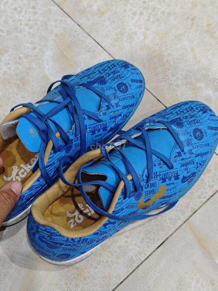 Giày đá bóng Zocker Nam Xanh size 40. Mua bán Đồ thể thao, Dã ngoại tại Thành phố Thủ Dầu Một Bình Dương được đăng bởi Đức Hải hình 1