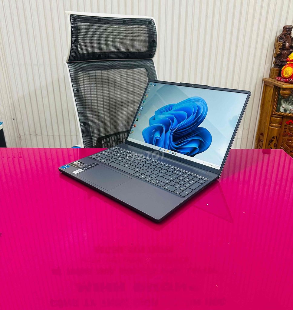 Lenovo Slim 3 15IRH10 i5-13420H 16GB/512 BH 3/2028. Mua bán Laptop tại Quận Gò Vấp Tp Hồ Chí Minh được đăng bởi Mr Duong hình 1
