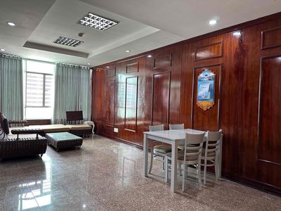 bán căn hộ hoàng anh 2 quận 7 vị trí gần cầu Nguyễn Văn cừ !