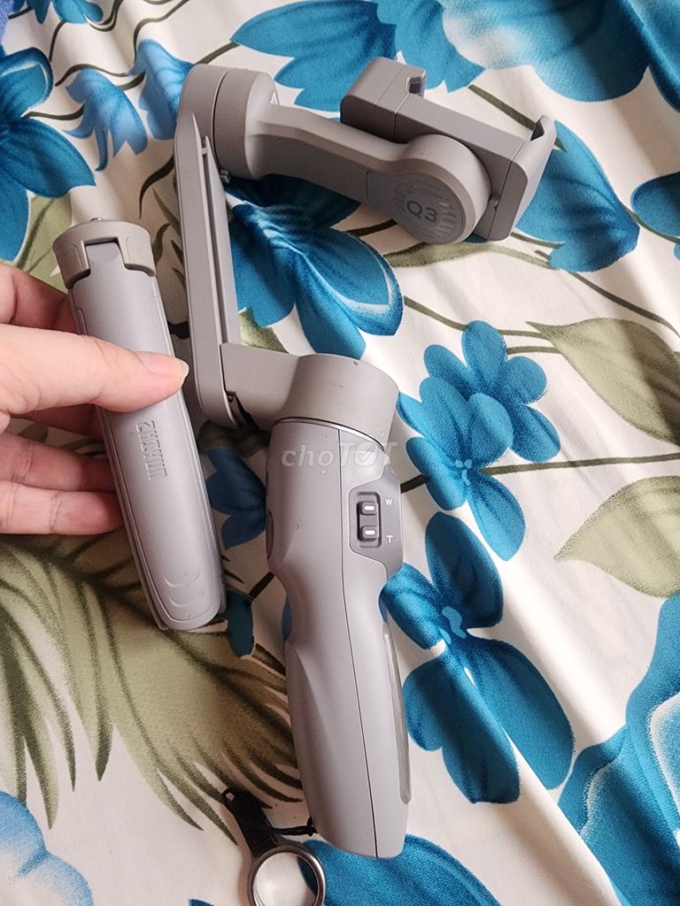 Gimbal chống rung Smooth-Q3 Xám. Mua bán Phụ kiện (Màn hình, Chuột...) tại Thành phố Phan Thiết Bình Thuận được đăng bởi Tuan khang hình 1