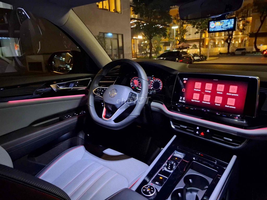 Volkswagen Teramont X 2025 Platinum 5000 km. Mua bán Ô tô tại Quận Tân Phú Tp Hồ Chí Minh được đăng bởi Phước Nguyễn hình 4