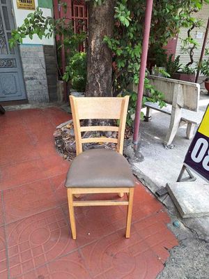 ghế dựa. ghế ăn. Mua bán Bàn ghế tại Quận Gò Vấp Tp Hồ Chí Minh được đăng bởi Hồng Giang