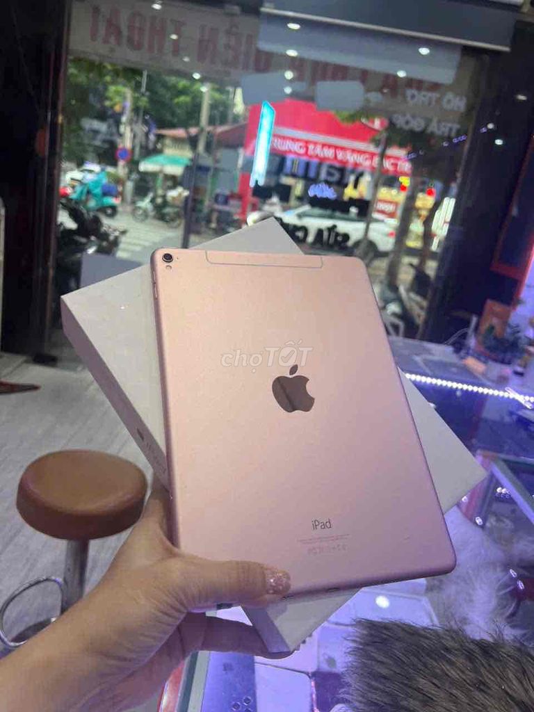 iPad Pro 9.7 inch 32G Hồng 4G