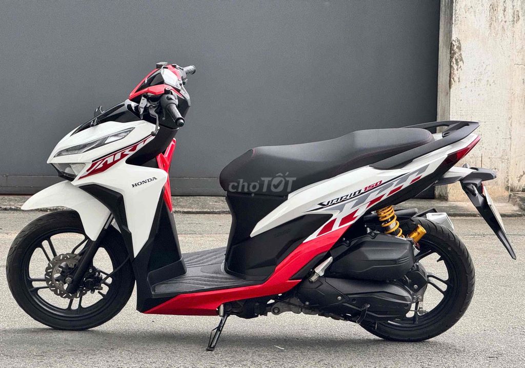 Honda Vario 150 2018 Đỏ 31000 km. Mua bán Xe máy tại Quận Bình Tân Tp Hồ Chí Minh được đăng bởi NMT hình 2