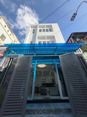 Trường Chinh - Tân Phú 45m2 3 lầu mới đẹp ở ngay 4.5 tỷ TL