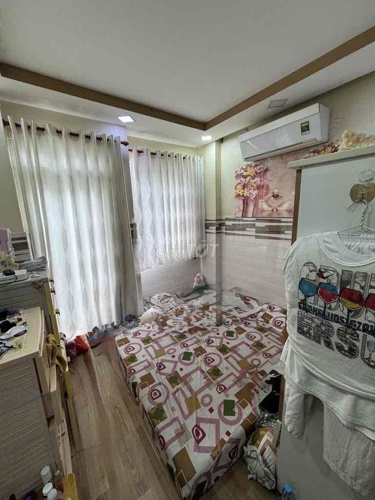 🏠蓉房地产  CHỈ 4.5 TỶ - 4 TẦNG KHU PHÂN LÔ NGAY CƯ XÁ PHÚ LÂM A - CẠNH CHỢ. Mua bán nhà ở tại Quận 6 Tp Hồ Chí Minh được đăng bởi Nhung Hana hình 3