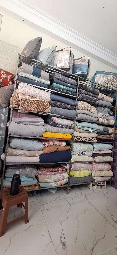 Kệ sắt 2m2 x 2m 5 sàn 4 nan. Mua bán Tủ, kệ gia đình tại Quận Ba Đình Hà Nội được đăng bởi Hoàng nhã  hình 1