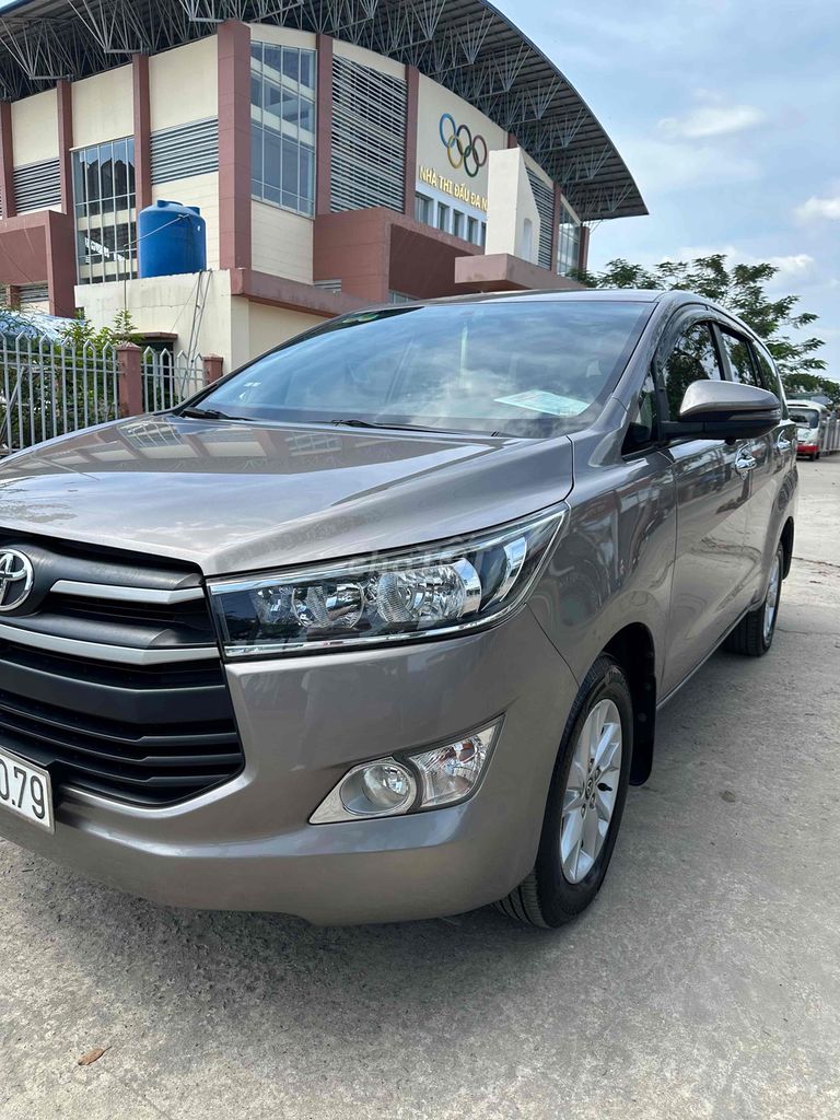xe Innova 2019 2.0E - nha it di bán lại. Mua bán Ô tô tại Thành phố Thuận An Bình Dương được đăng bởi Nguyen hình 2