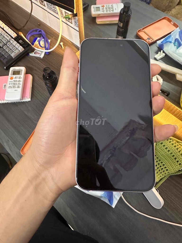 Apple iPhone 15 Plus 128GB Hồng Nữ. Mua bán Điện thoại tại Huyện Krông Năng Đắk Lắk được đăng bởi Nguyễn Quang hình 1