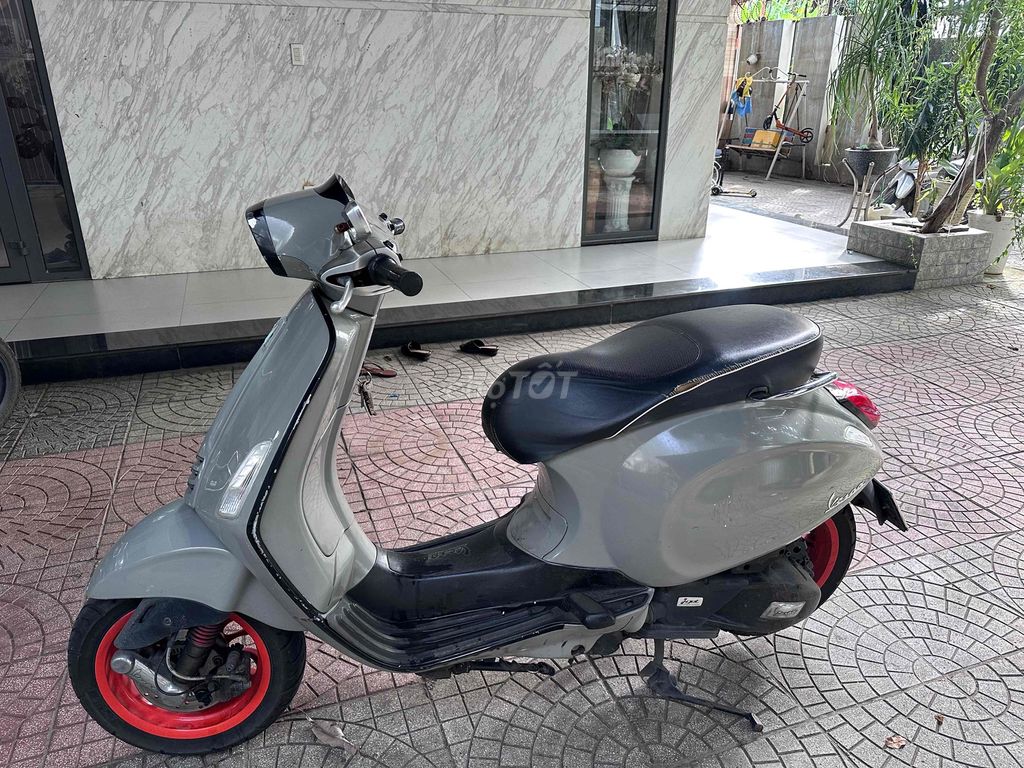 Cần bán xe Vespa Sprint 2018. Mua bán Xe máy tại Quận Liên Chiểu Đà Nẵng được đăng bởi ANH THƯ  hình 2